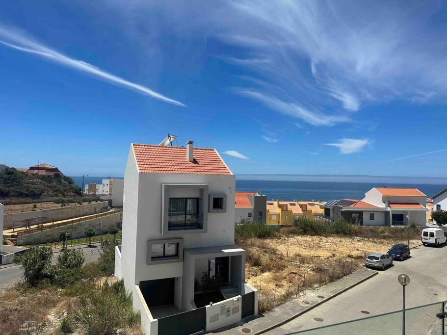 Beach, Ocean View & Bright House Ericeira Luaran gambar