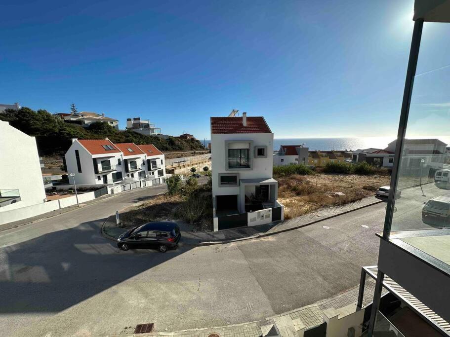 Beach, Ocean View & Bright House Ericeira Luaran gambar