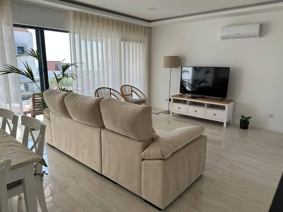 Beach, Ocean View & Bright House Ericeira Luaran gambar