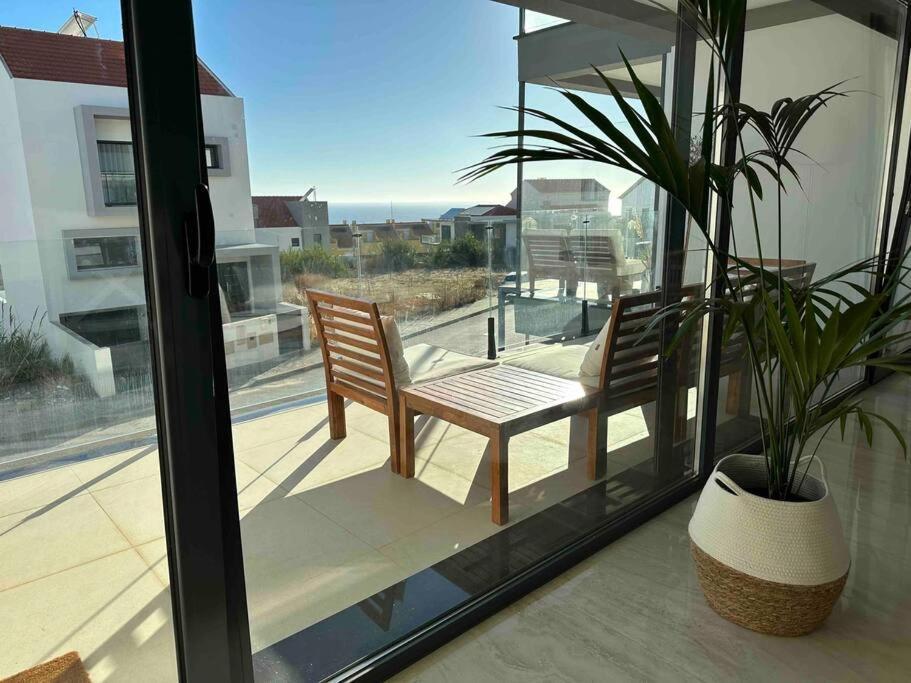 Beach, Ocean View & Bright House Ericeira Luaran gambar